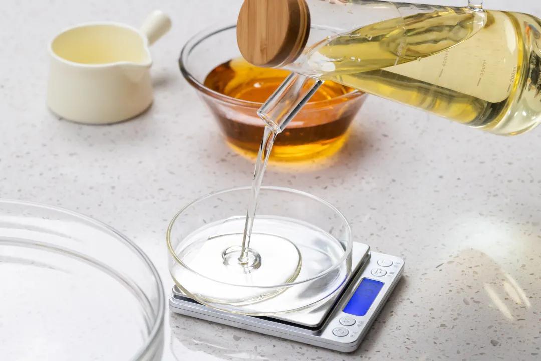 1619328525800192.jpg 油類.jpg